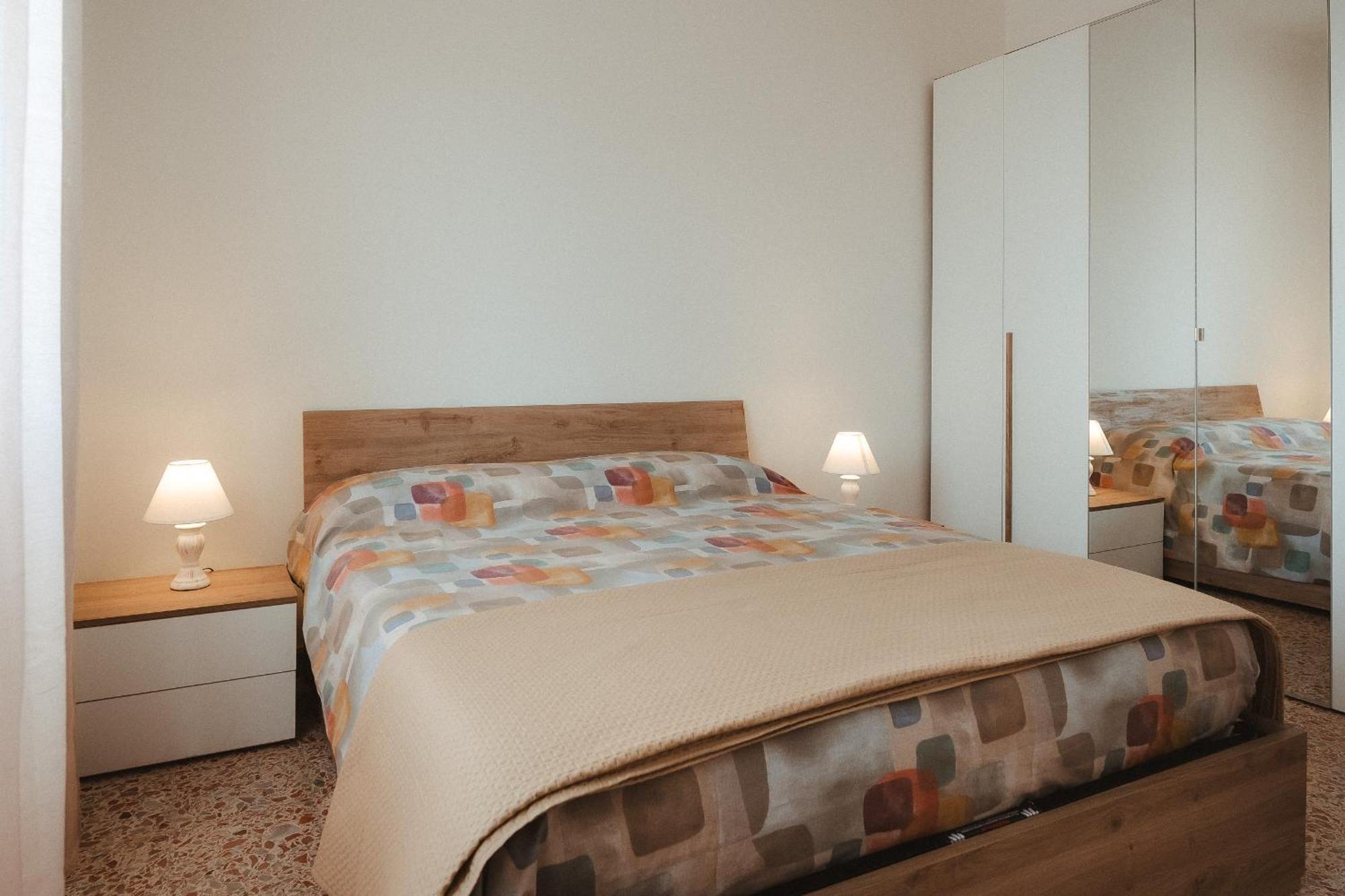 La Casetta Al Mercato Civitavecchia Habitación foto